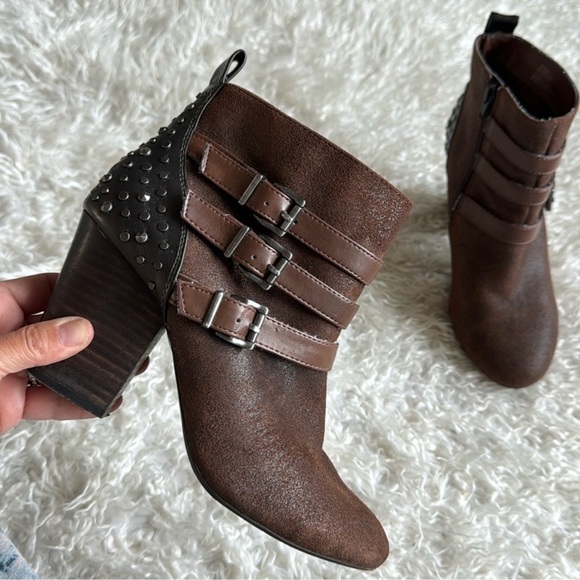 Jessica Simpson Leather Upper Heeled Ankle Boots/Booties Sz 8.5 Studs Brown Gray - Picture 1 of 10